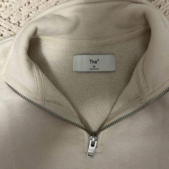 Aritzia TNA Quarter Zip Sweater - Picture 2 of 2